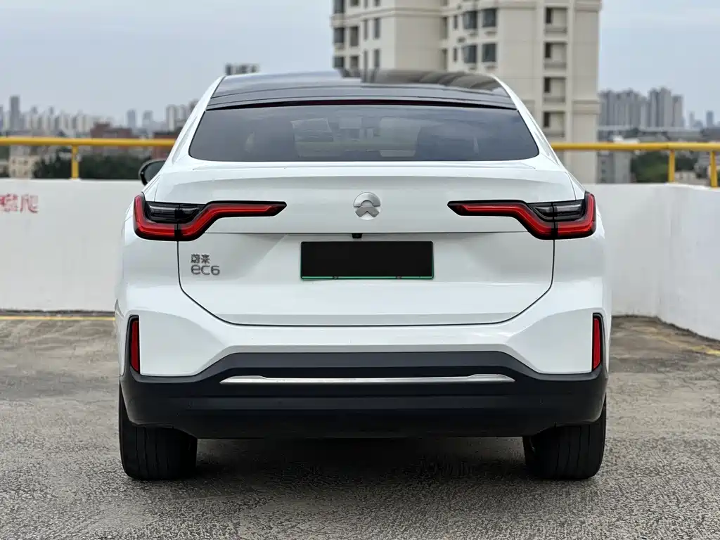 NIO EC6 — фото 8