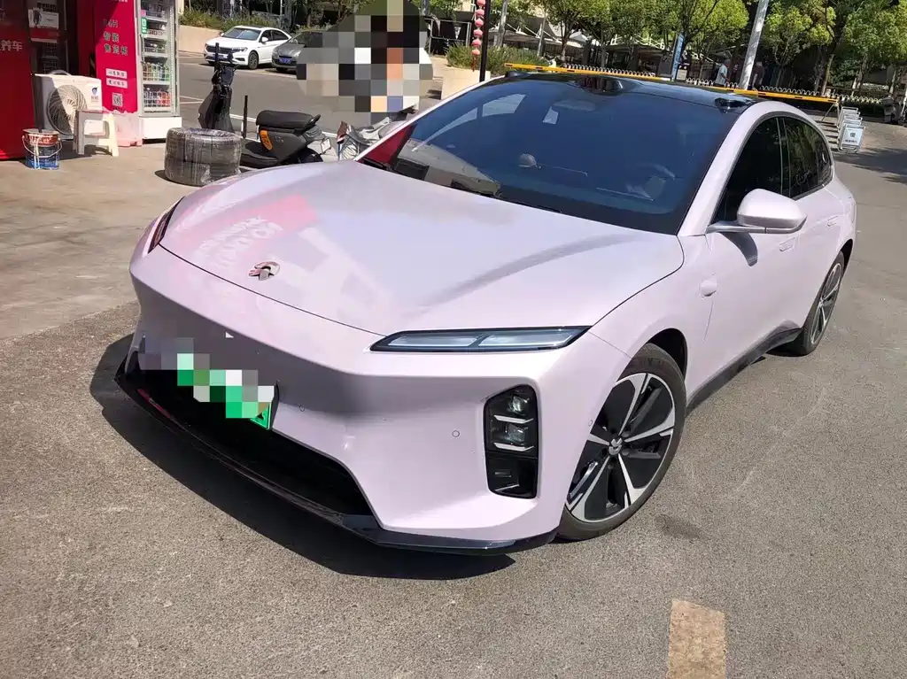 NIO ET5T
