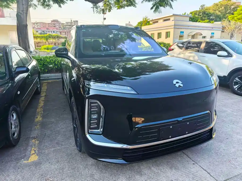 NIO ES9