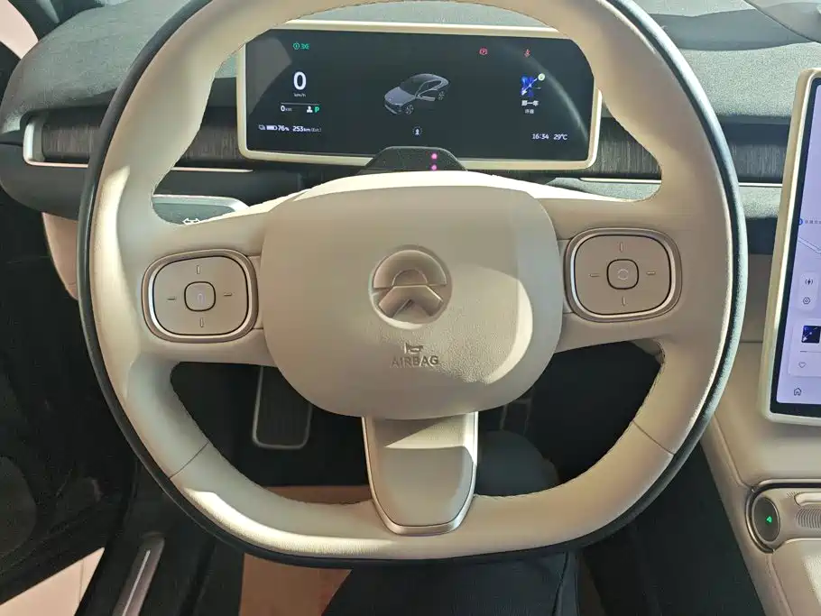 NIO EC7 — фото 15