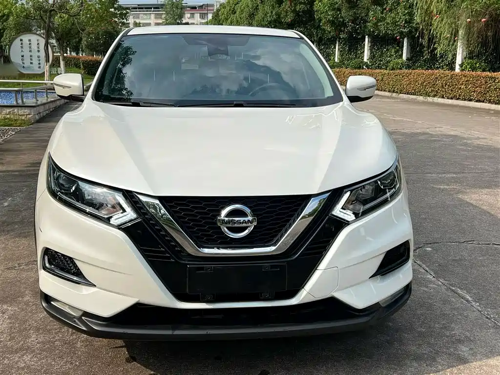 Nissan Qashqai — фото 3