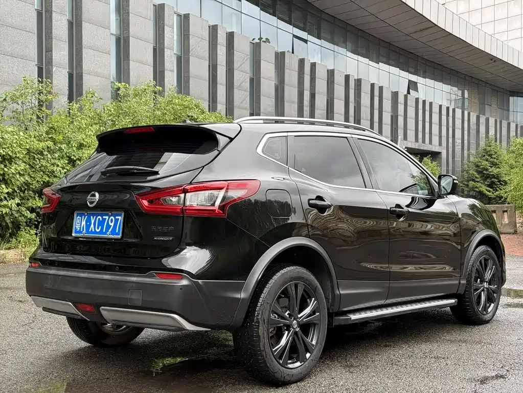 Nissan Qashqai — фото 22
