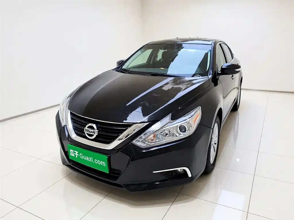 Nissan Teana — фото 2