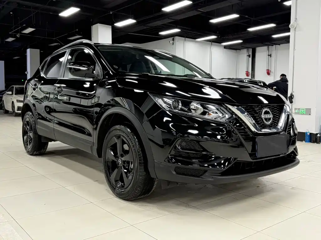Nissan Qashqai — фото 4