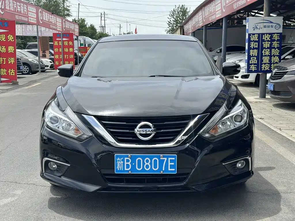 Nissan Teana — фото 2