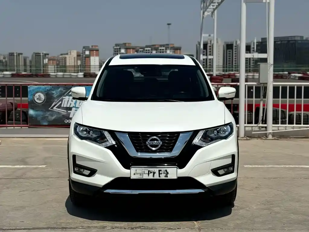 Nissan X-Trail — фото 2