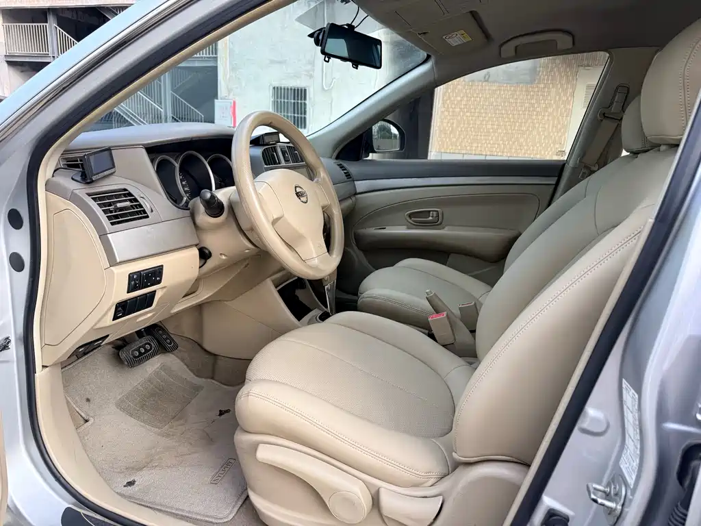 Nissan Sylphy — фото 4
