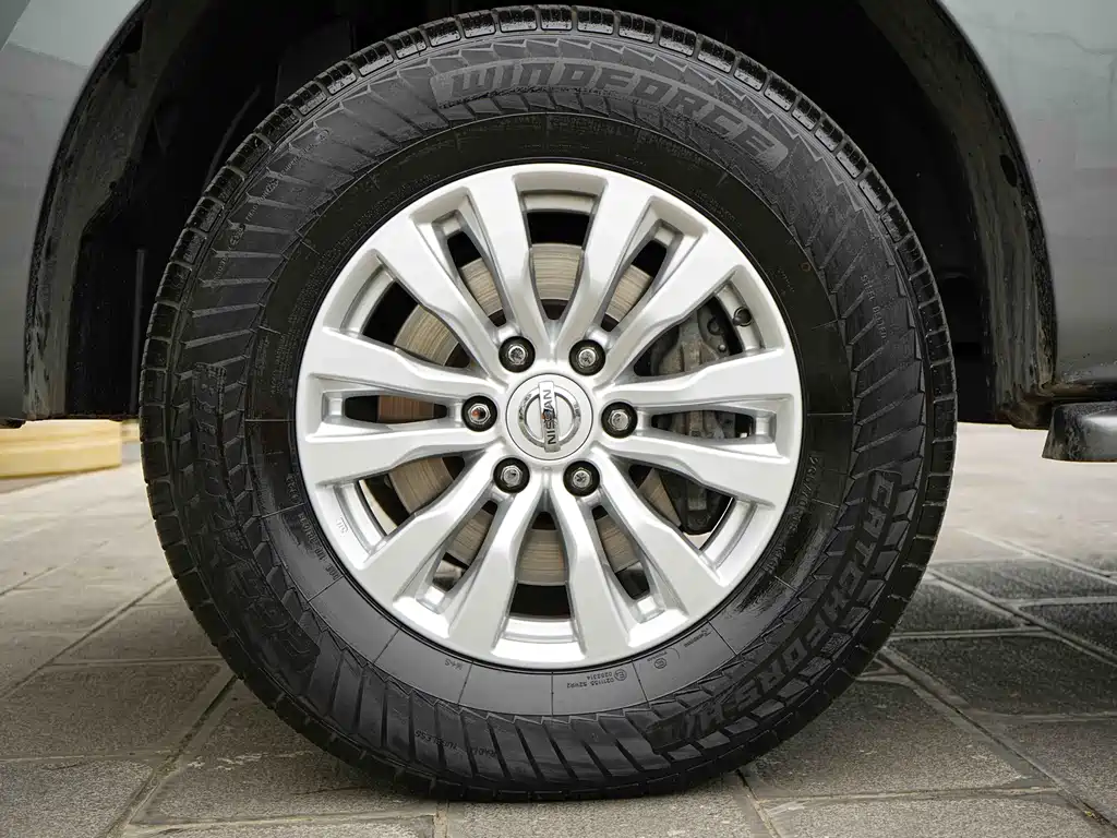 Nissan Patrol — фото 22