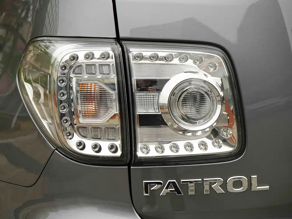 Nissan Patrol — фото 23