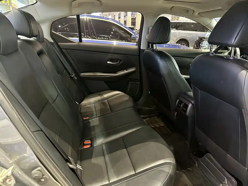 Nissan Sylphy — фото 10