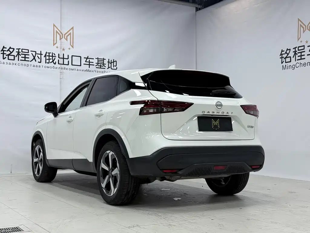 Nissan Qashqai — фото 6