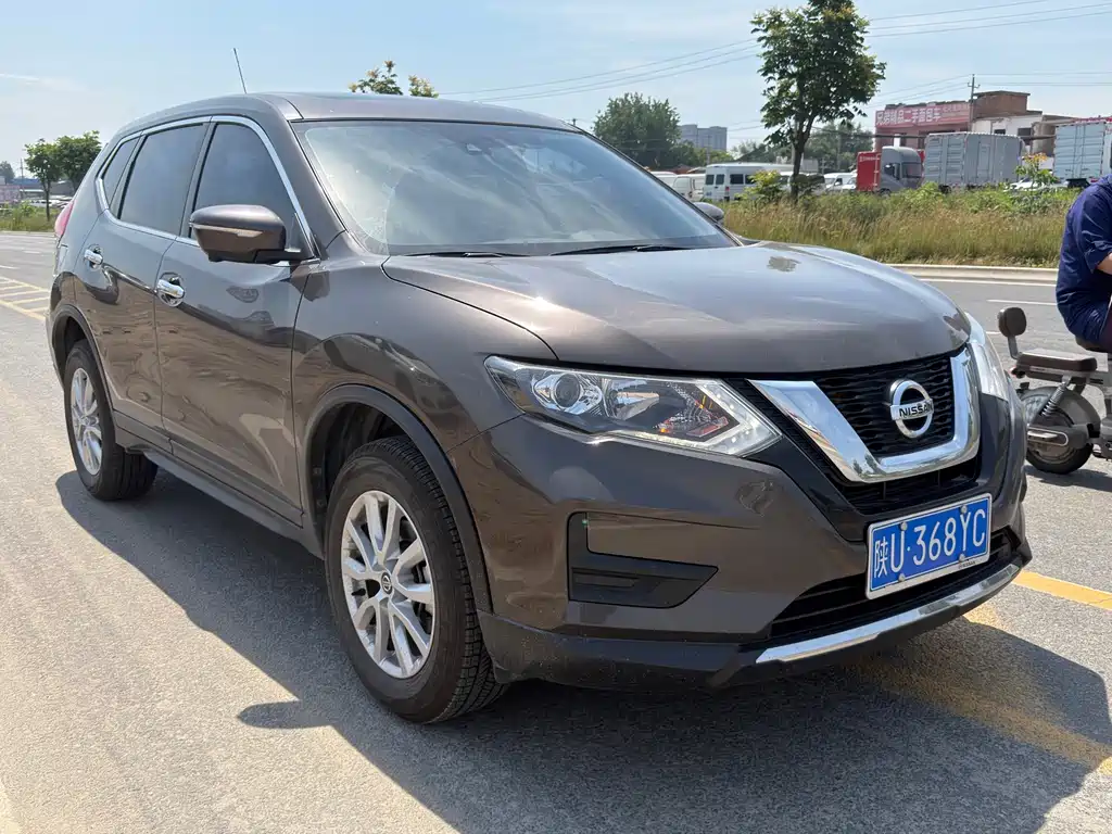 Nissan X-Trail — фото 3