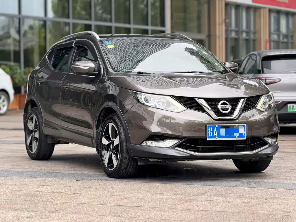 Nissan Qashqai — фото 3