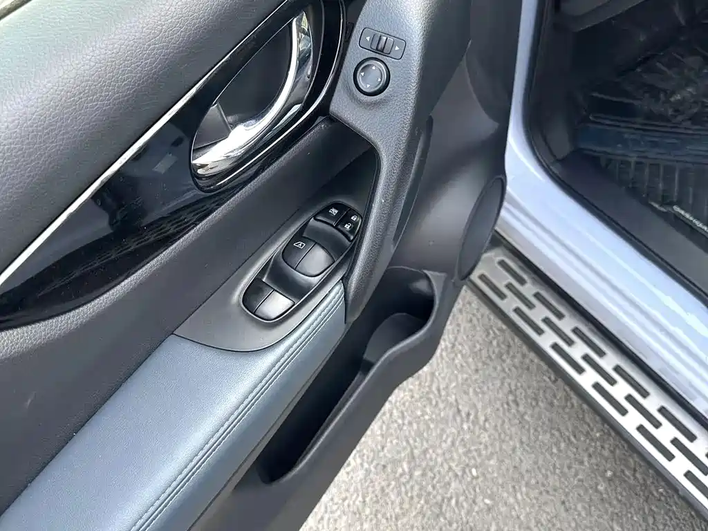 Nissan Qashqai — фото 11