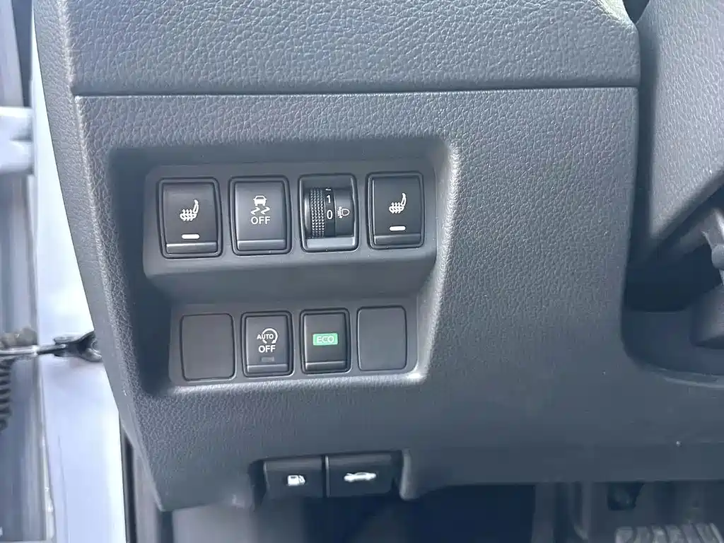 Nissan Qashqai — фото 10