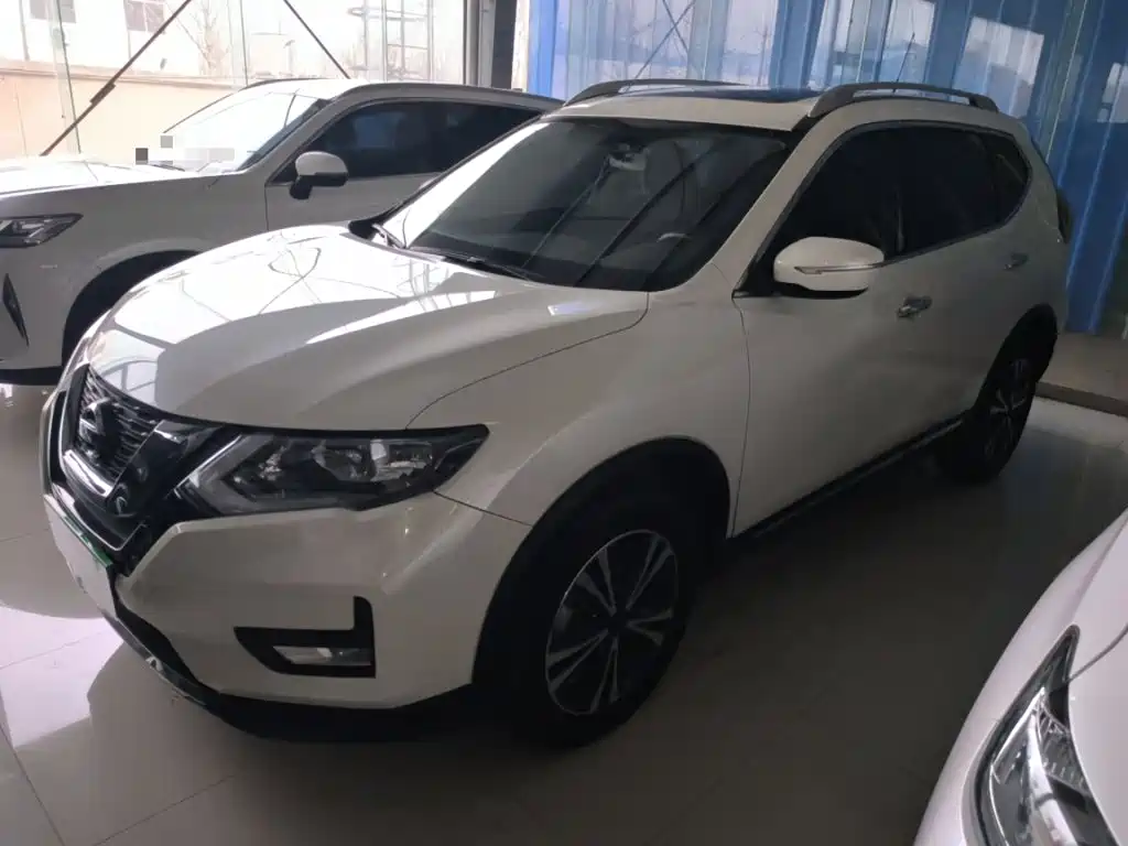 Nissan X-Trail — фото 4