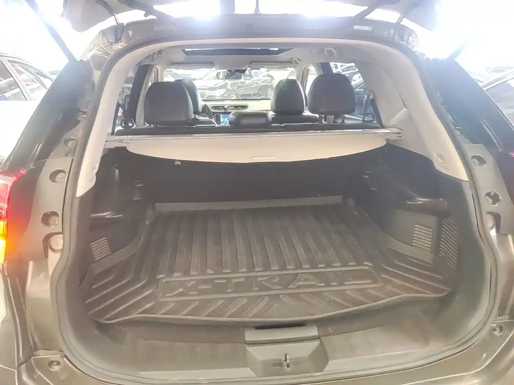 Nissan X-Trail — фото 19