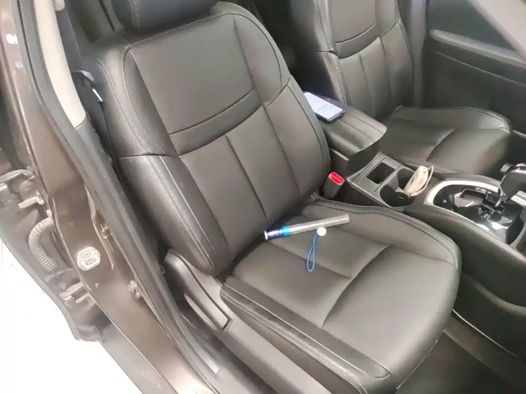 Nissan X-Trail — фото 25