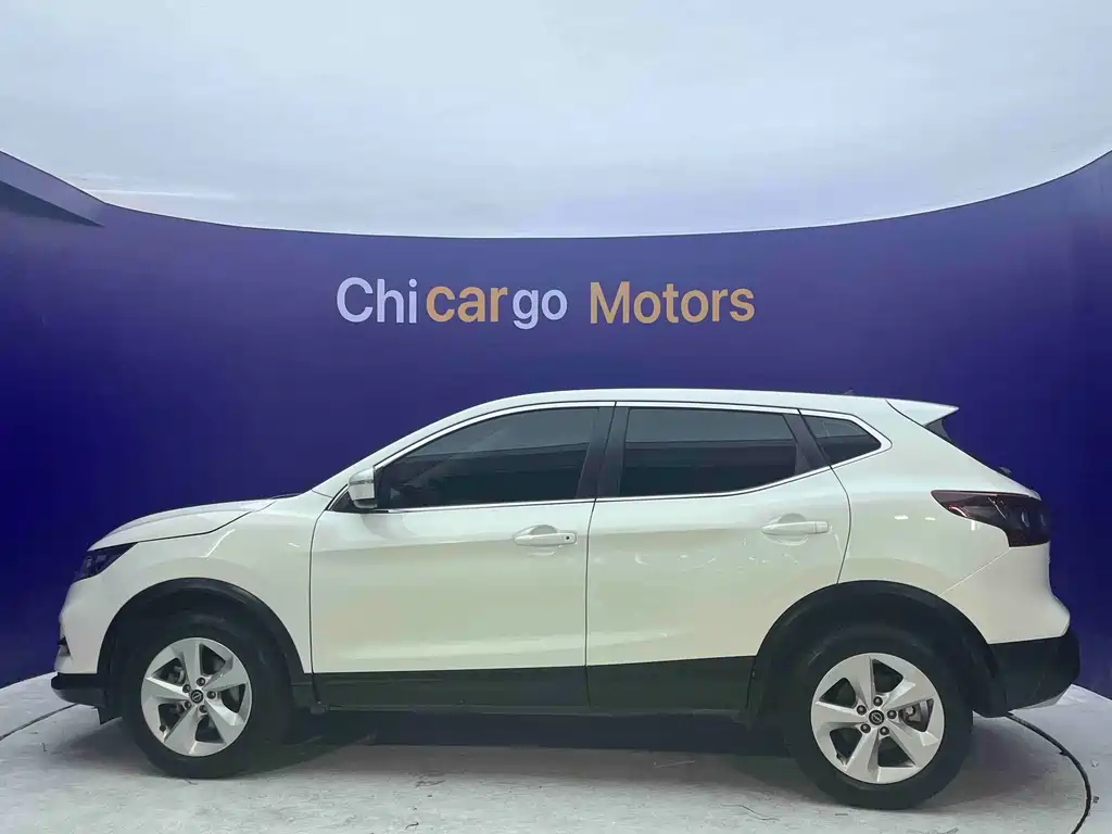 Nissan Qashqai — фото 4