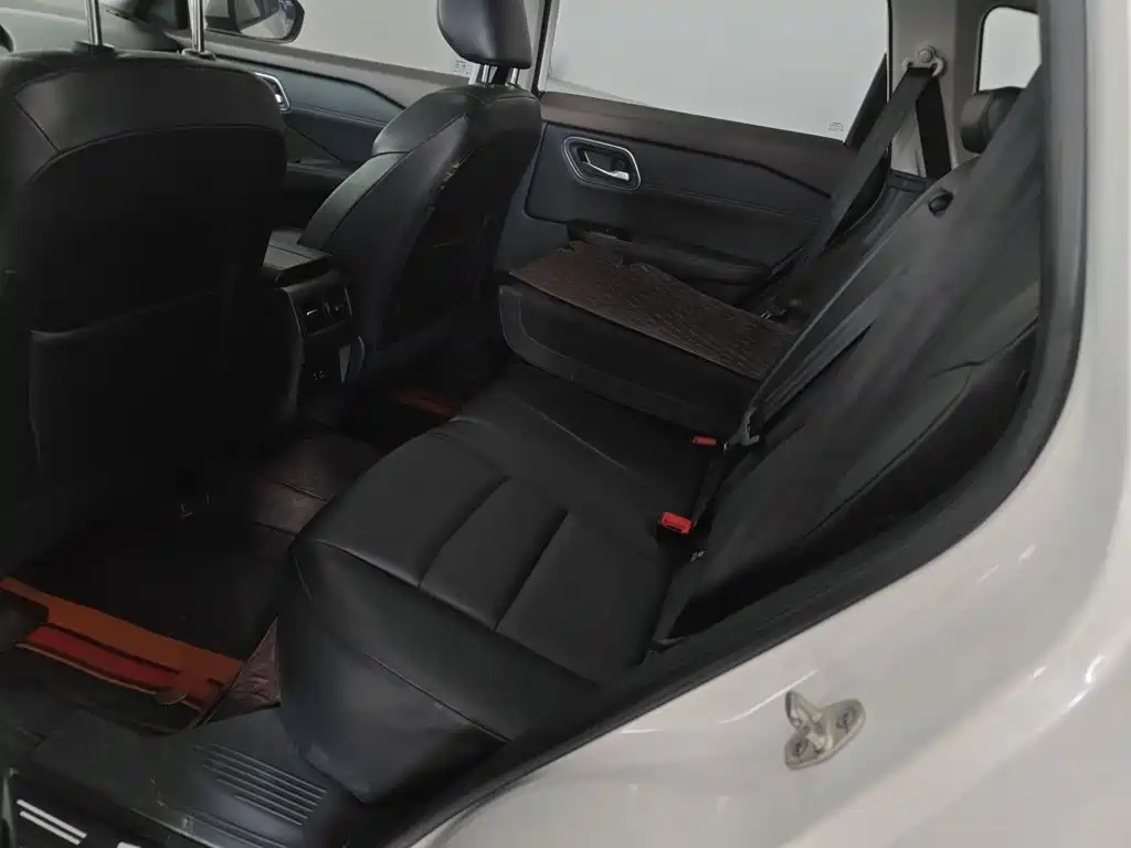 Nissan X-Trail — фото 14
