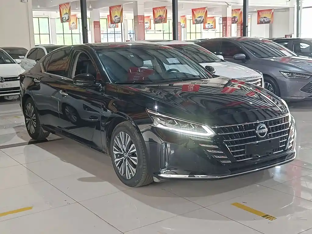 Nissan Teana — фото 4