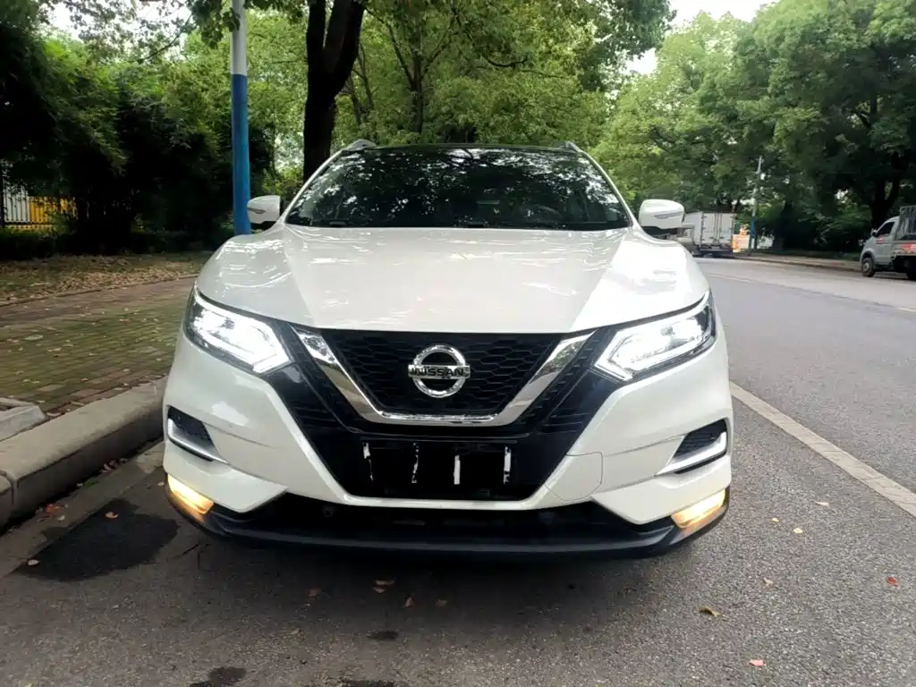 Nissan Qashqai — фото 3
