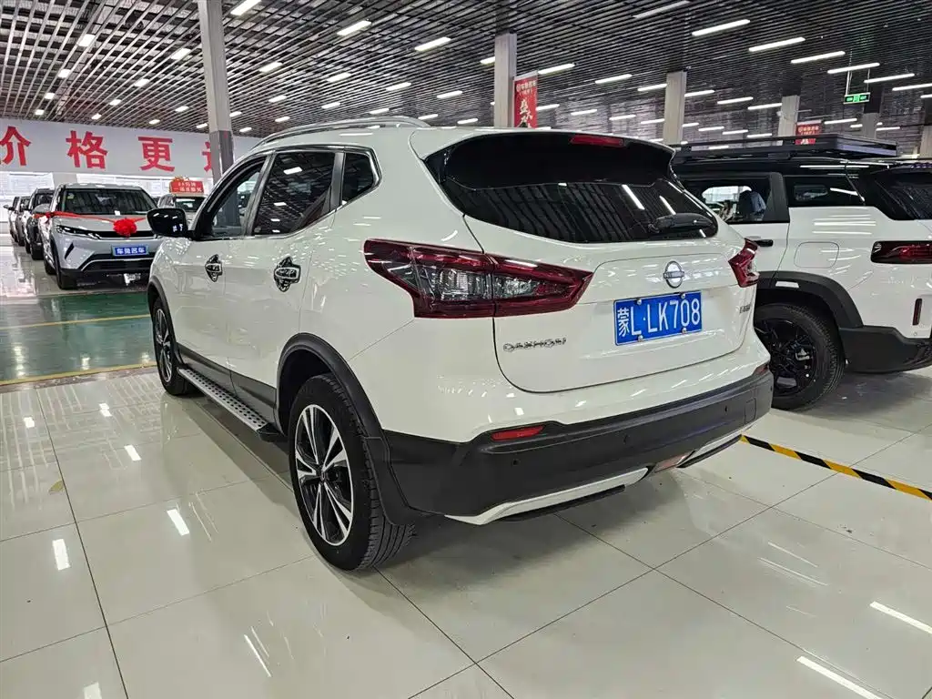 Nissan Qashqai — фото 3