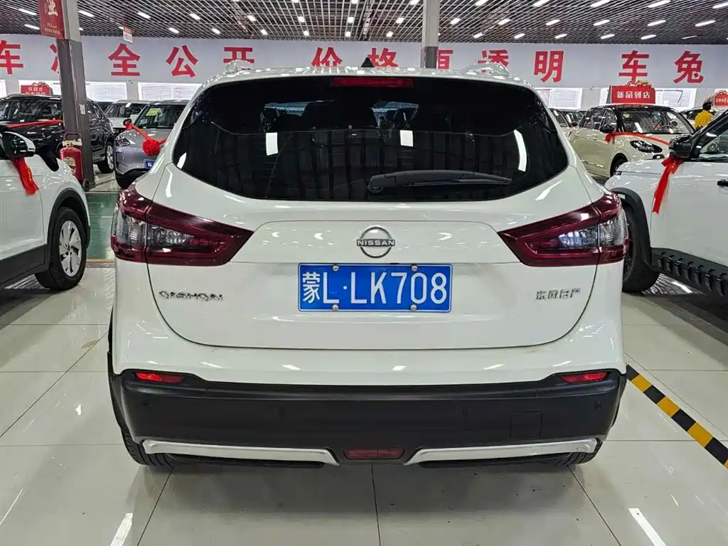 Nissan Qashqai — фото 4