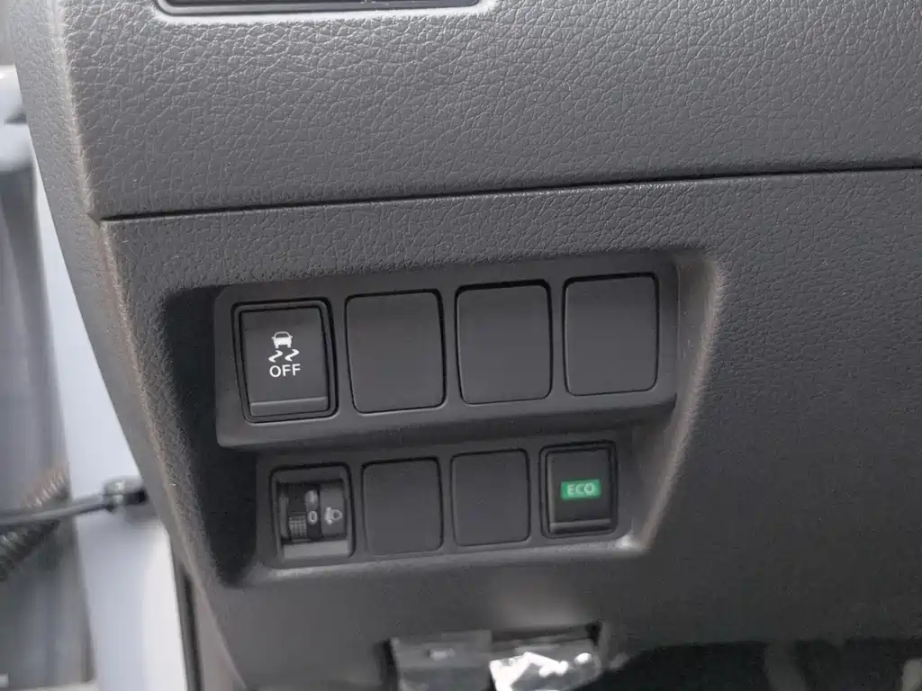 Nissan X-Trail — фото 15