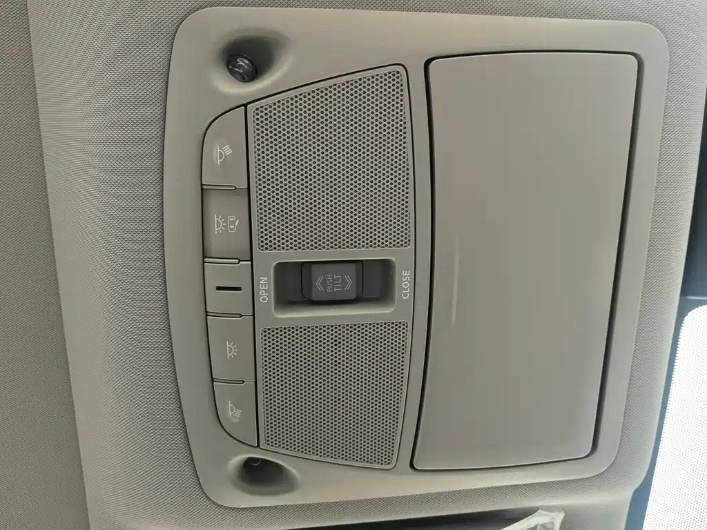 Nissan X-Trail — фото 17