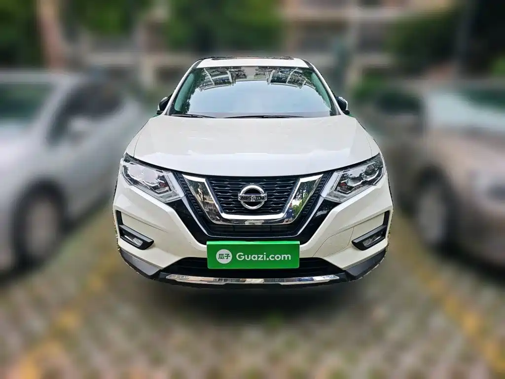 Nissan X-Trail — фото 24