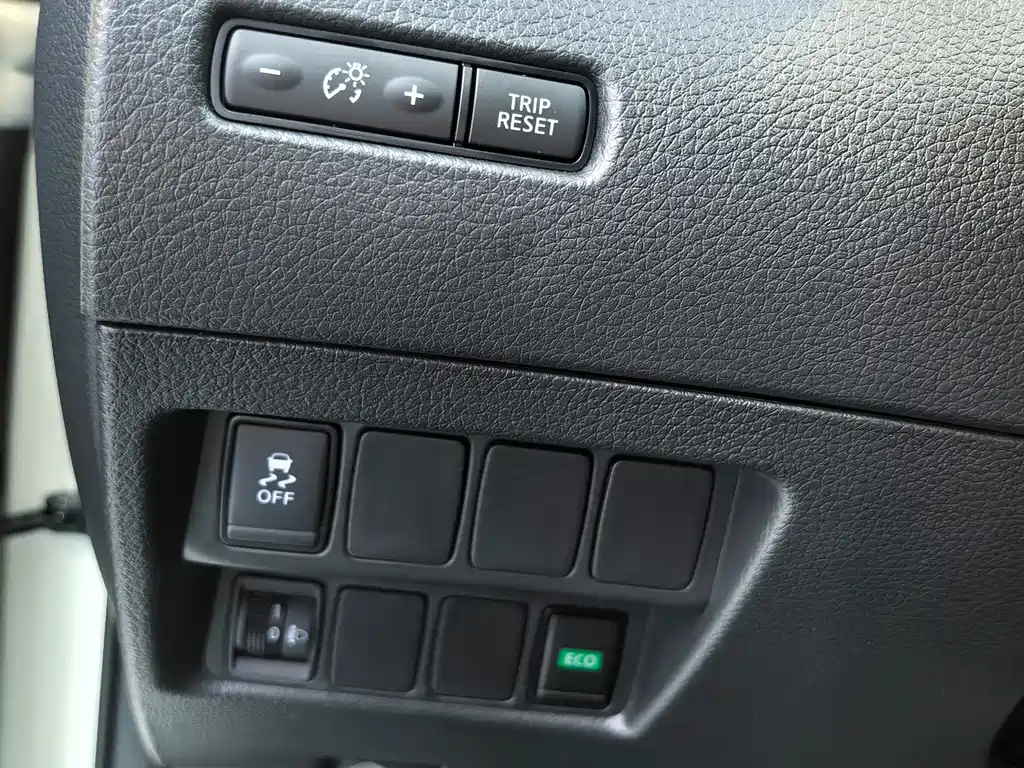 Nissan X-Trail — фото 23