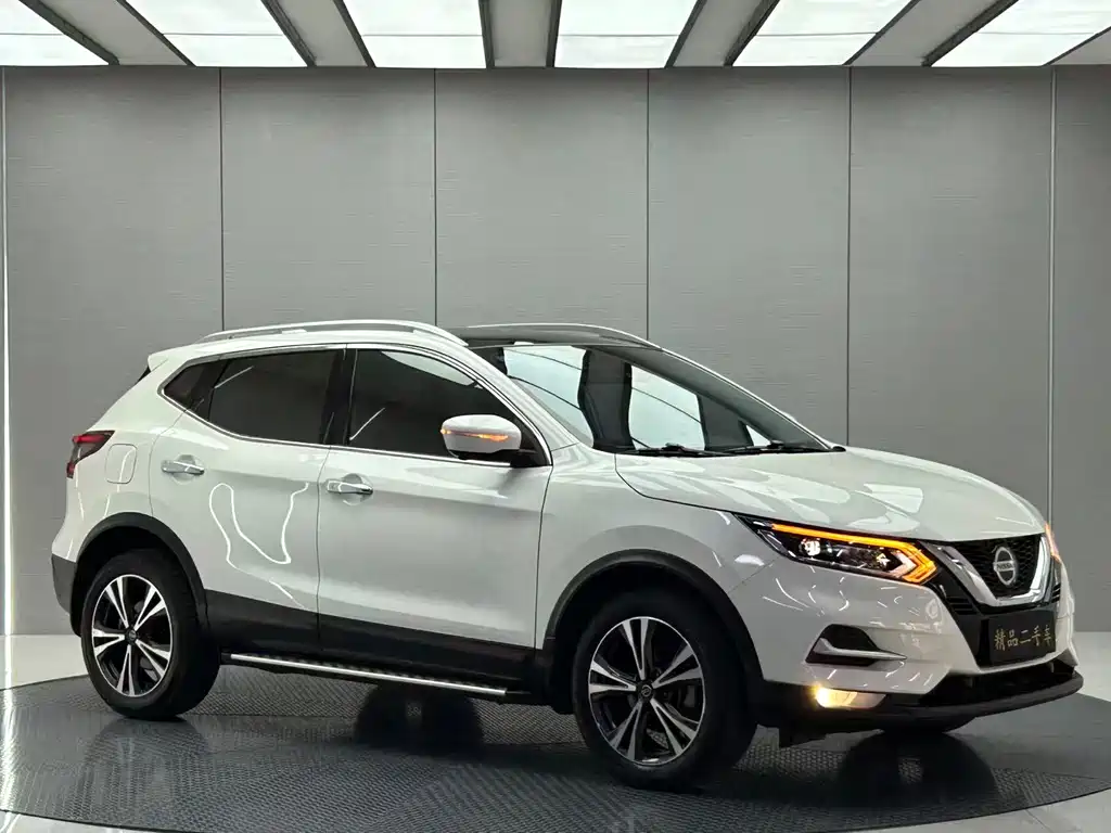 Nissan Qashqai — фото 5