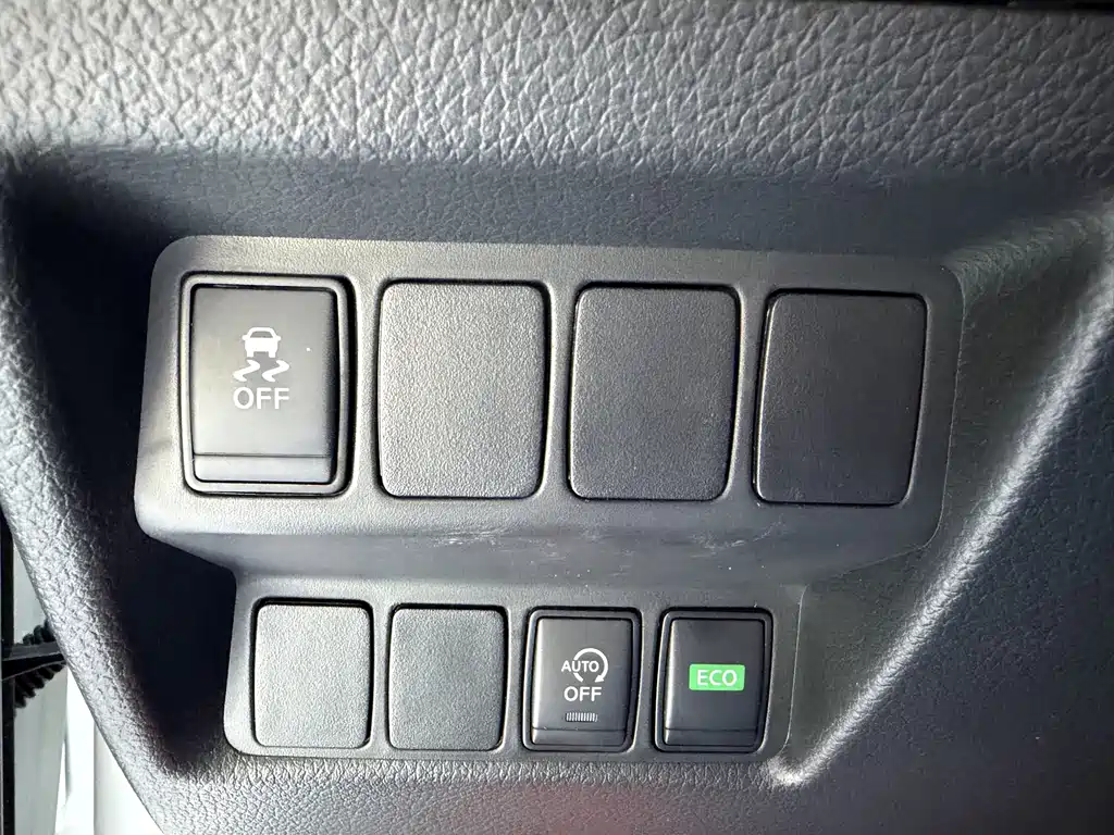 Nissan X-Trail — фото 10