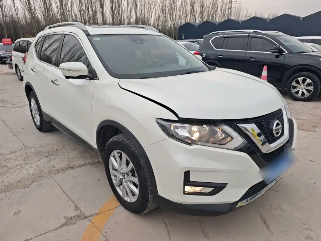 Nissan X-Trail — фото 22