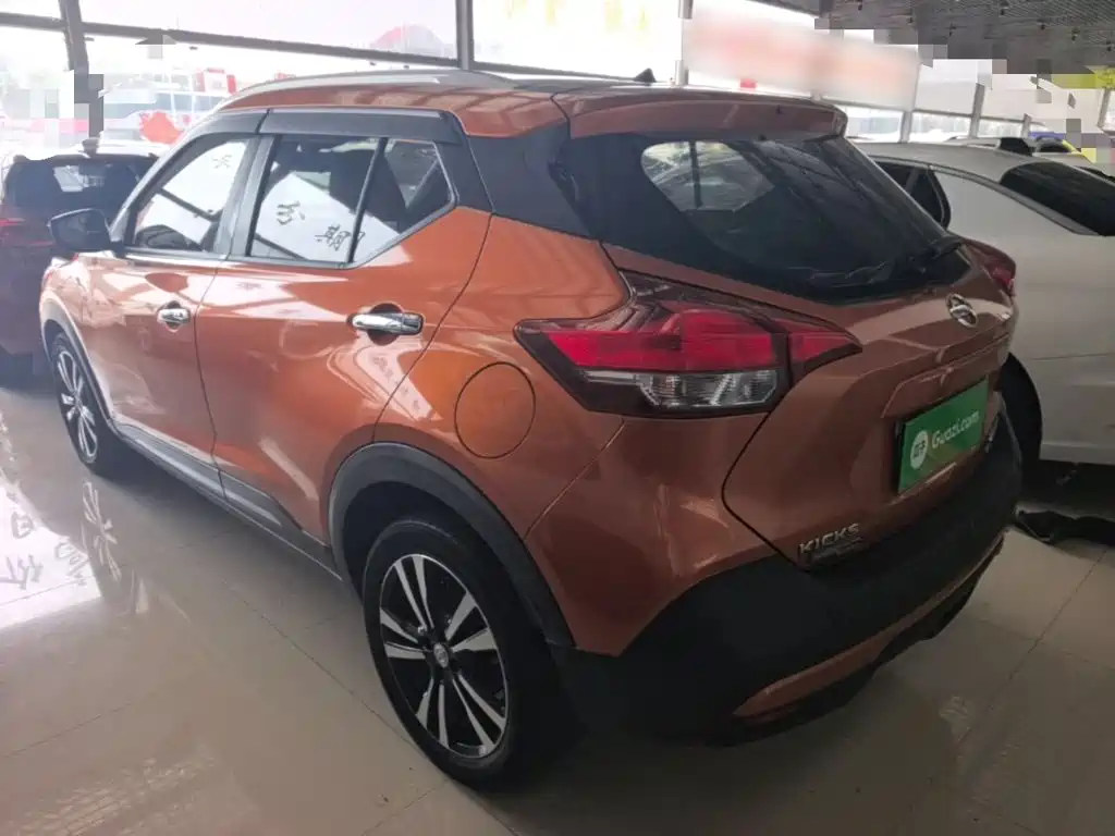 Nissan Kicks — фото 5