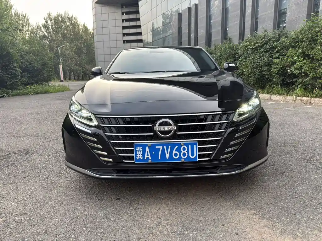 Nissan Teana — фото 2
