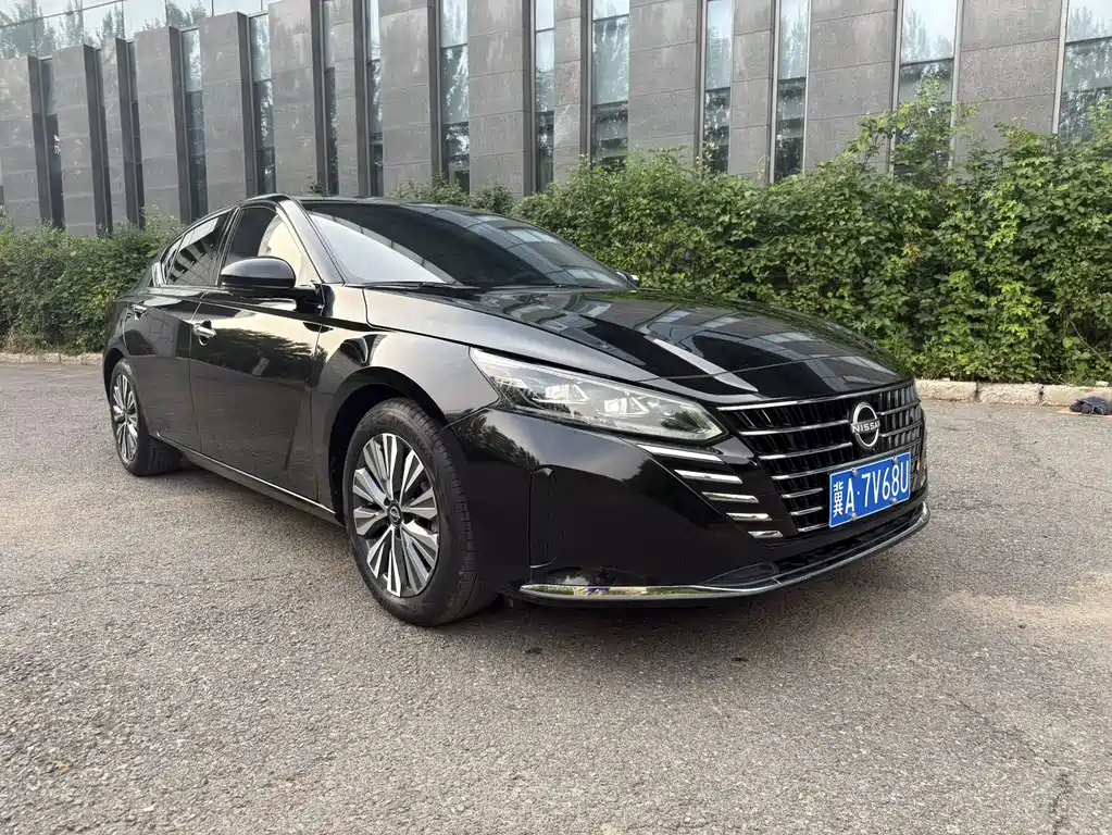 Nissan Teana — фото 3