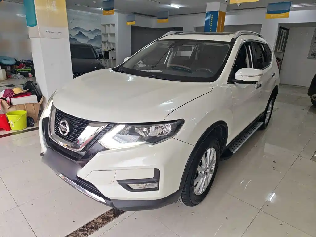Nissan X-Trail — фото 2