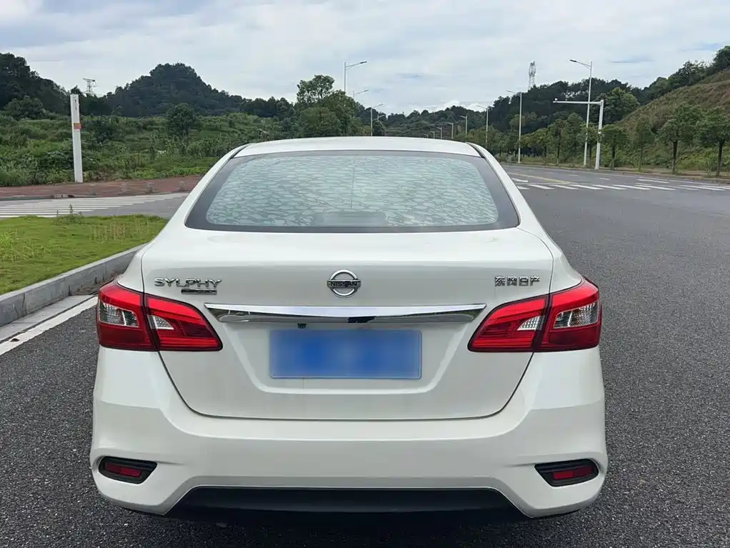Nissan Sylphy — фото 20