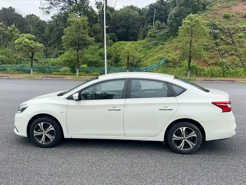 Nissan Sylphy — фото 22