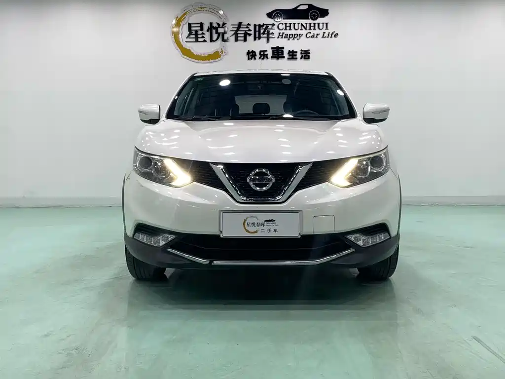 Nissan Qashqai — фото 2