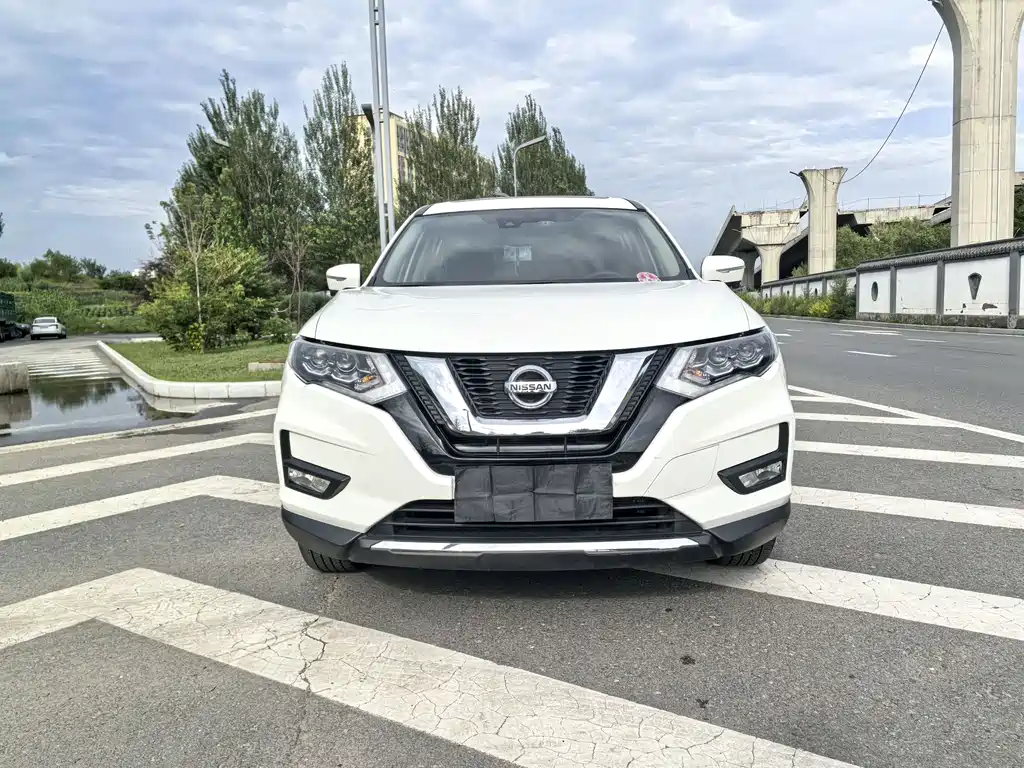 Nissan X-Trail — фото 2