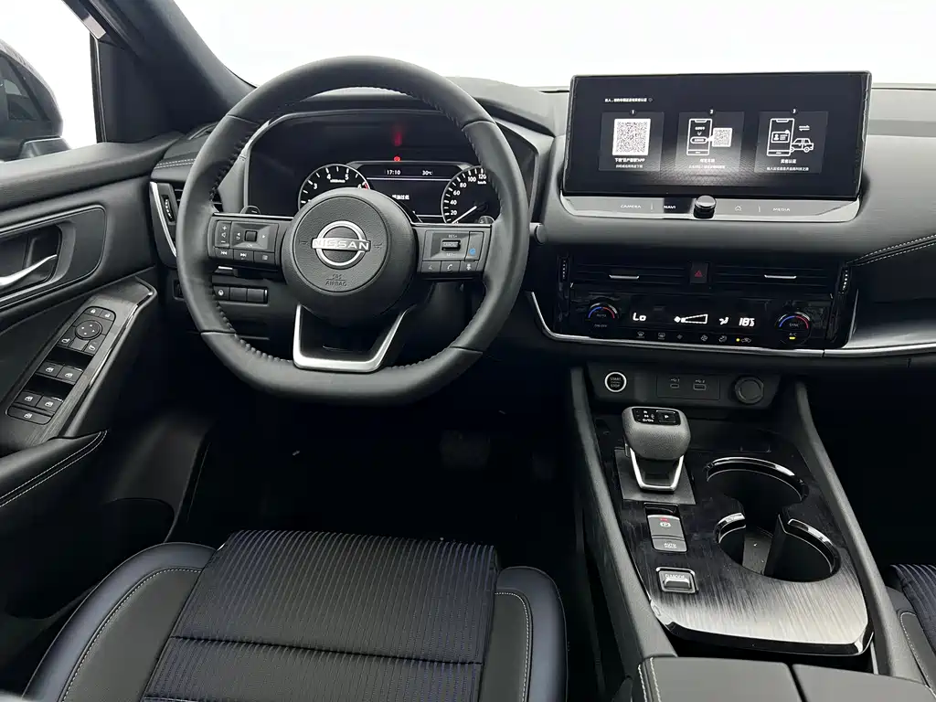 Nissan Qashqai — фото 11