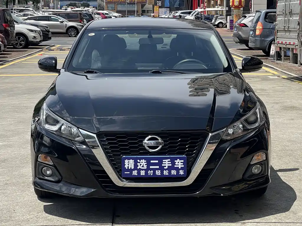Nissan Teana — фото 2