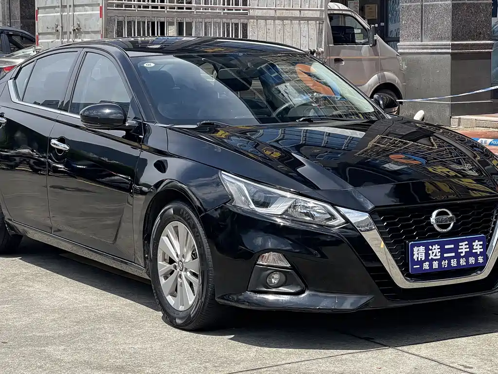 Nissan Teana — фото 3