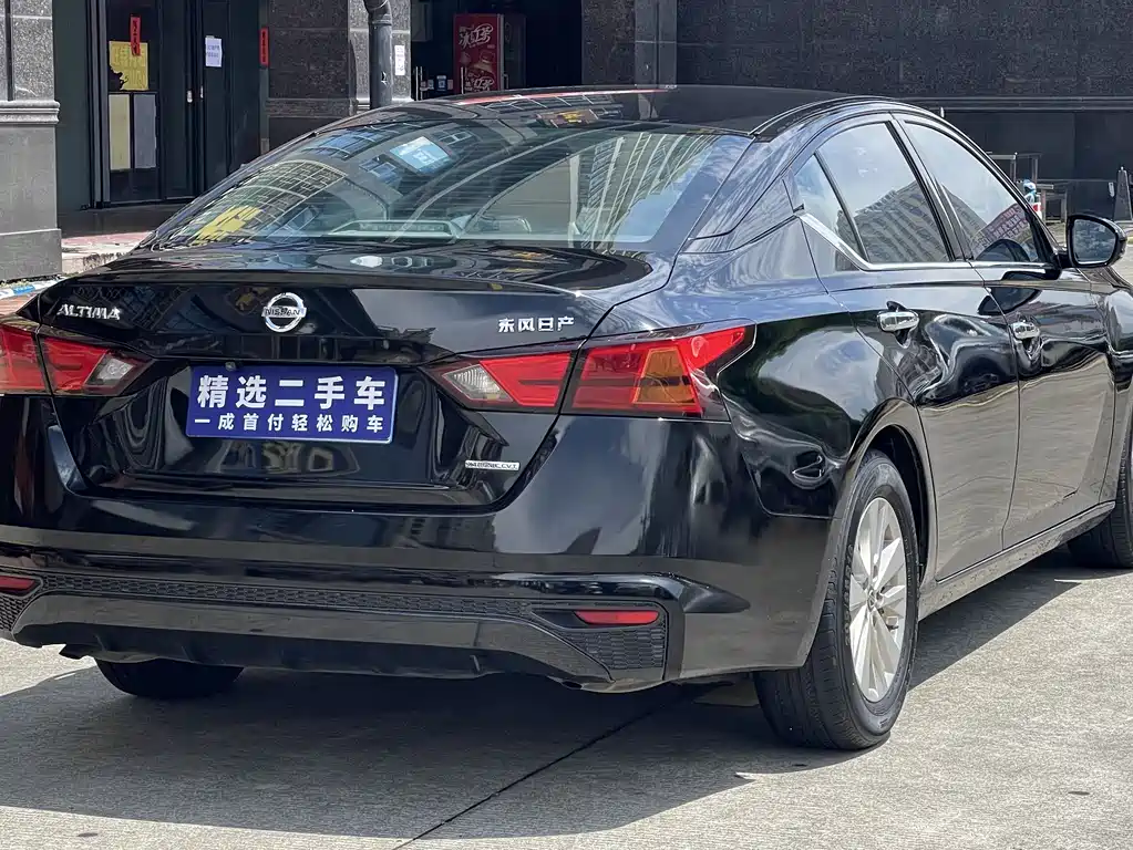 Nissan Teana — фото 4