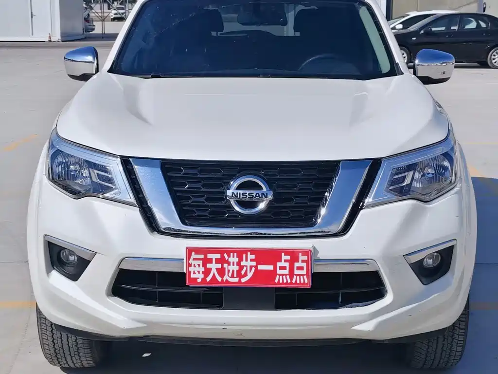 Nissan Terra — фото 2