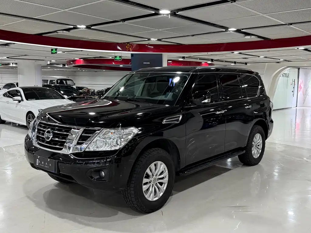Nissan Patrol — фото 3