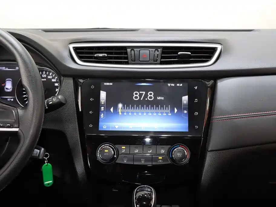 Nissan Qashqai — фото 14